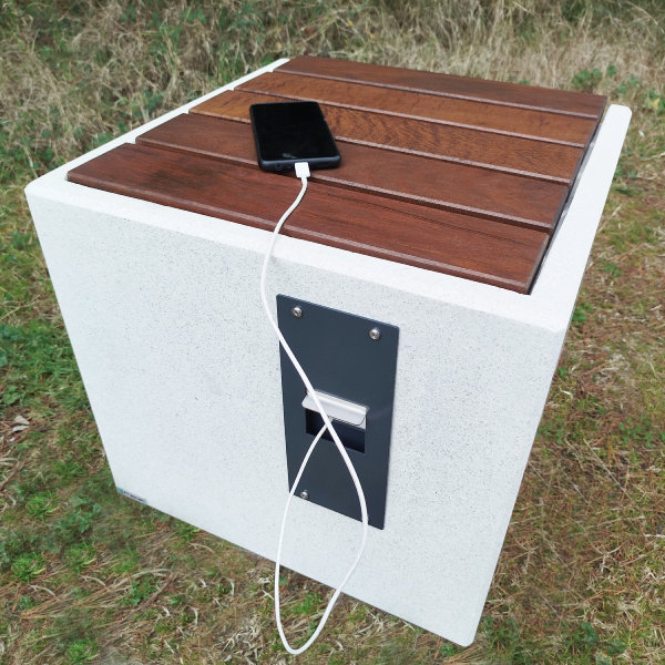 POUF USB