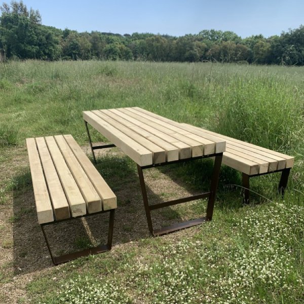 ECO : BANQUETTE & TABLE