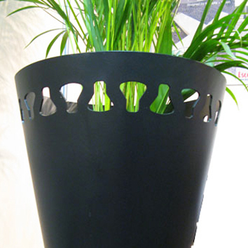 STELLA : JARDINI&Egrave;RE